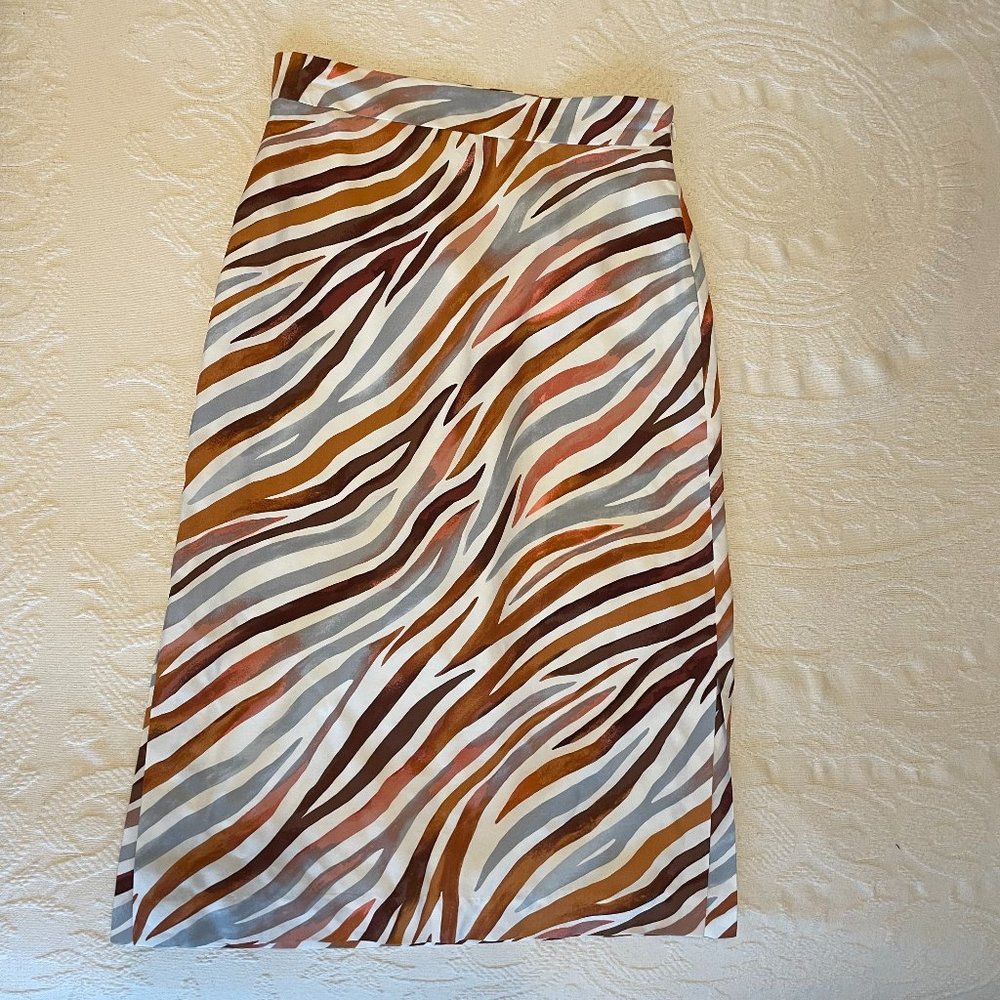 Ann Taylor A Line animal print skirt, NWT, Size 0